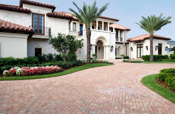 Best Custom Driveway Pavers  in Sioux Center, IA